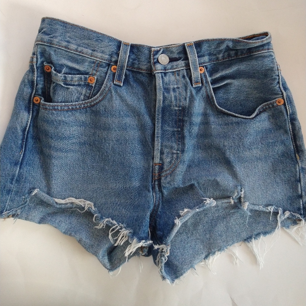 Levi's cut off shorts size 27